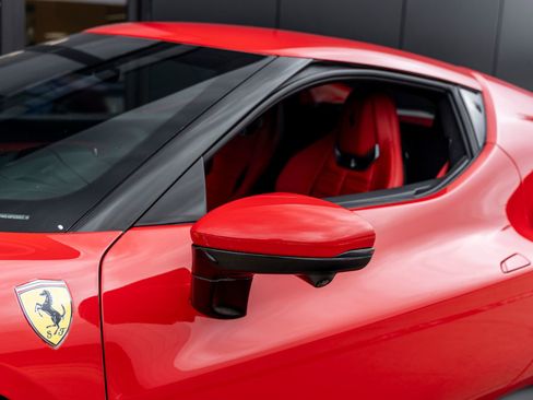 Used 2023 Ferrari 296 GTB RWD image 18