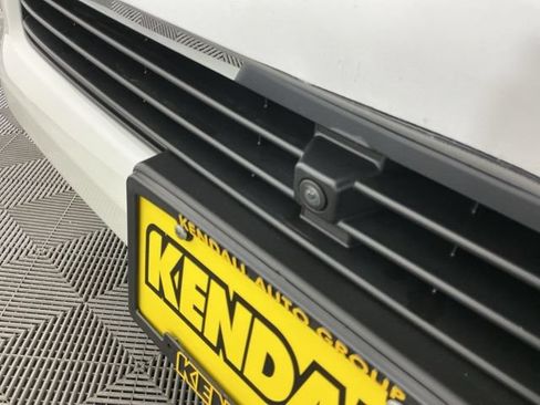 Used 2023 Toyota 4Runner Limited AWD/4WD image 10