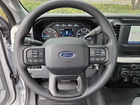 New 2026 Ford F250 XL w/ XL Chrome Package image 17