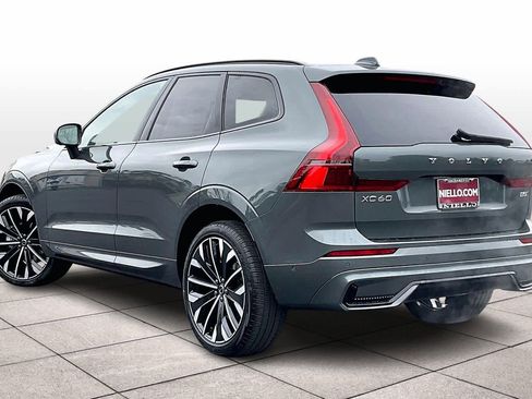 New 2026 Volvo XC60 B5 Ultra w/ Climate Package image 3