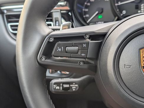 Certified 2026 Porsche Macan AWD/4WD image 26