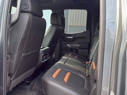 Used 2019 GMC Sierra 1500 AT4 w/ Driver Alert Package I AWD/4WD image 10