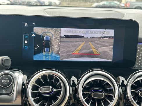New 2026 Mercedes-Benz GLB 250 image 31