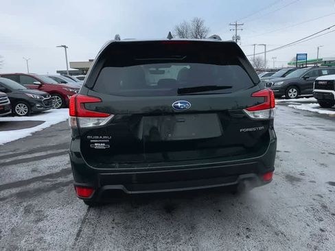 Certified 2023 Subaru Forester Premium image 7