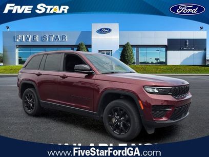 Used 2025 Jeep Grand Cherokee Altitude