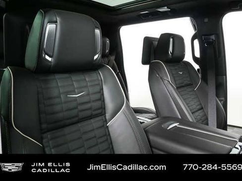 Certified 2026 Cadillac Escalade ESV Platinum Sport AWD/4WD image 24