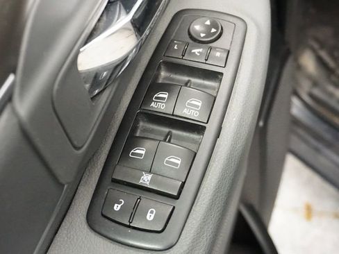 Used 2016 RAM 1500 Big Horn image 30