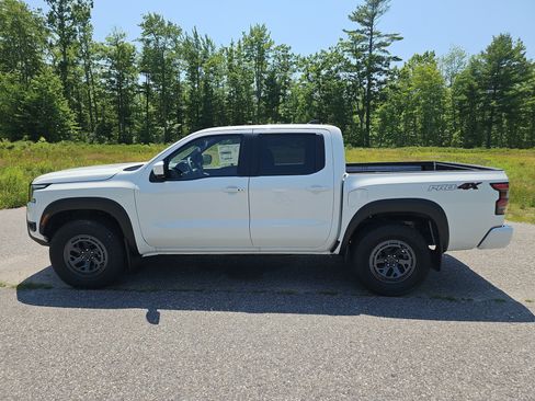 New 2026 Nissan Frontier PRO-4X w/ Pro-4x Convenience Package AWD/4WD image 2