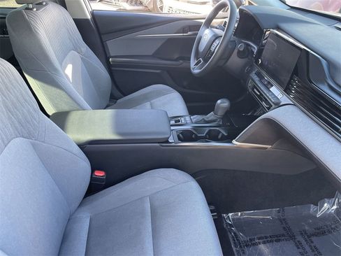 Used 2025 Toyota Camry XSE image 11