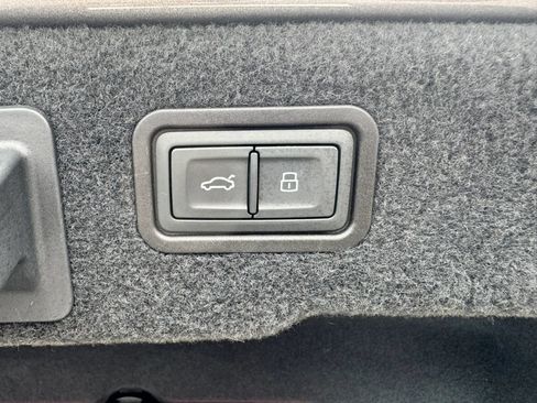 Used 2019 Audi A8 L 3.0T AWD/4WD image 67