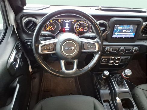 Used 2020 Jeep Gladiator Sport w/ Quick Order Package 23S image 11