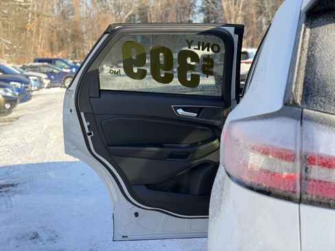 New 2024 Ford Edge SE image 25