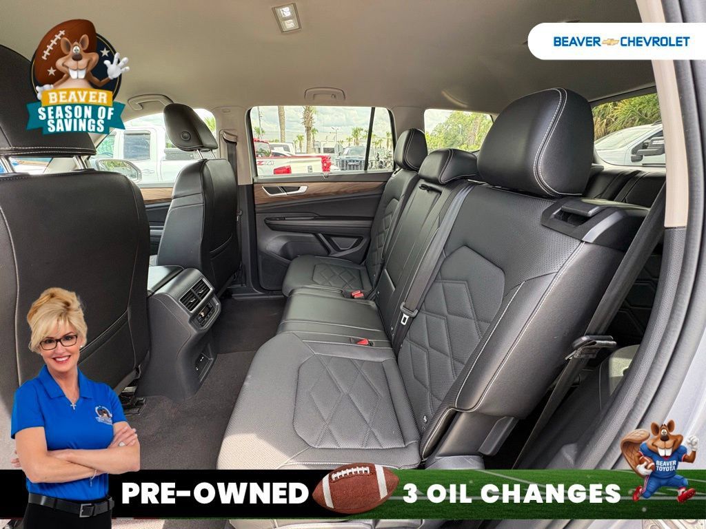 Used 2024 Volkswagen Atlas SE AWD/4WD image 14