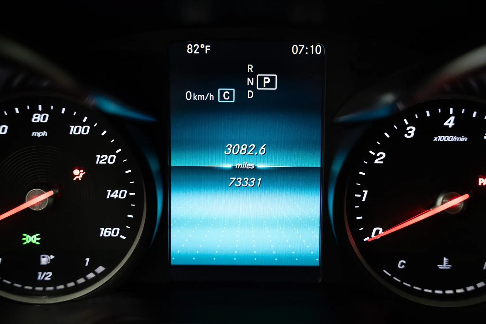 Used 2019 Mercedes-Benz C 300 Sedan image 40