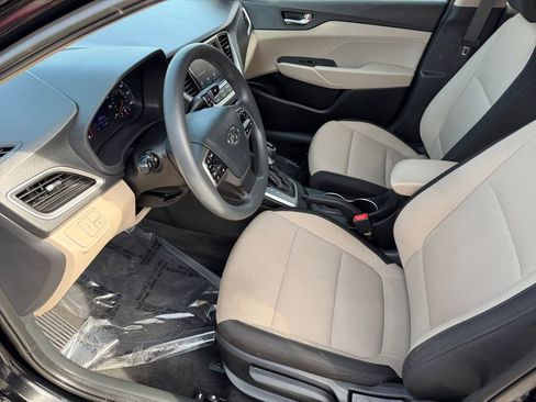 Used 2022 Hyundai Accent SEL w/ Cargo Package image 10