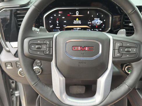 Used 2026 GMC Sierra 1500 SLT AWD/4WD image 17
