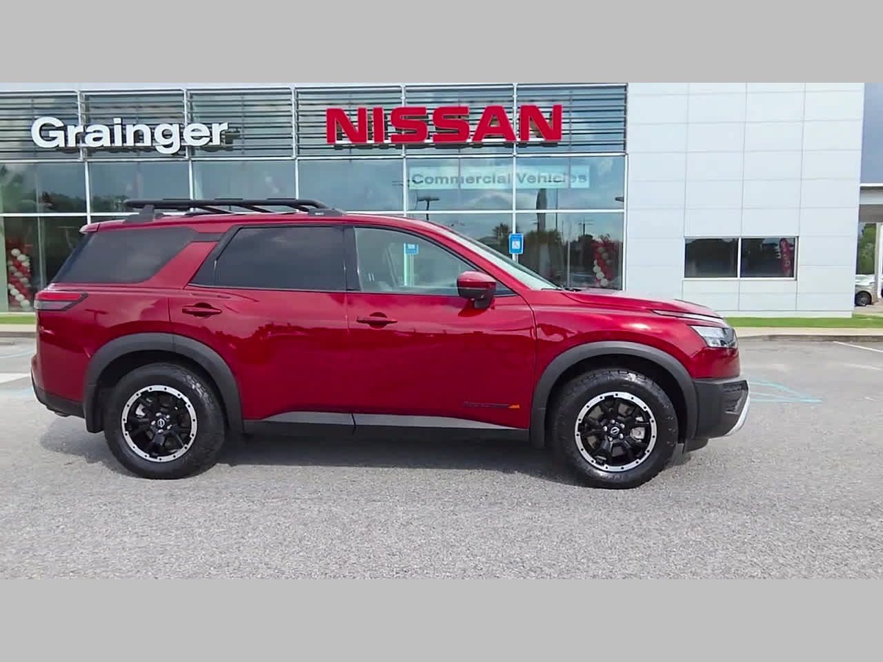 Used 2024 Nissan Pathfinder Rock Creek AWD/4WD image 36
