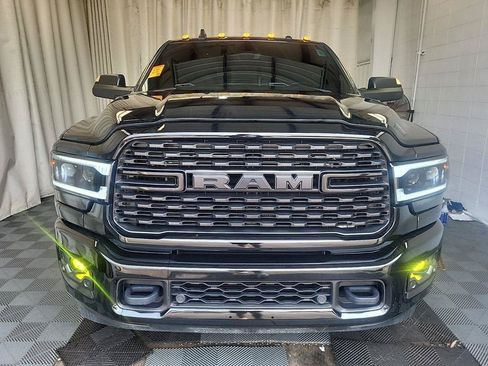 Used 2022 RAM 3500 Big Horn w/ Level C Equiment Group AWD/4WD image 2