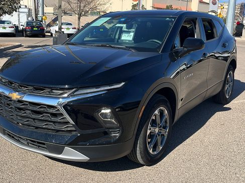 Used 2023 Chevrolet Blazer LT w/ LPO, Floor Liner Package image 3