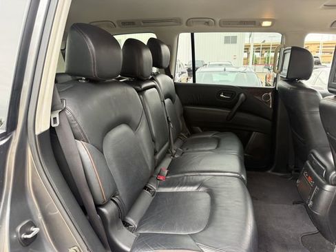 Used 2019 Nissan Armada Platinum w/ Interior Lighting Package RWD image 34