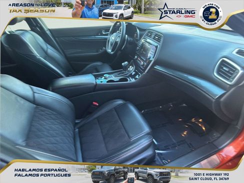 Used 2021 Nissan Maxima SR w/ Sport Mat Group image 28