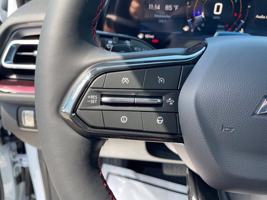 New 2026 Chevrolet Traverse RS w/ LPO, Floor Liner Package FWD image 19