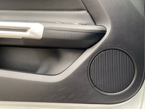 Used 2018 Ford Mustang Coupe w/ Equipment Group 101A image 23