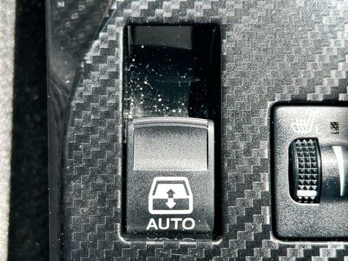 Used 2023 Toyota 4Runner TRD Off-Road Premium w/ Moonroof Package AWD/4WD image 37