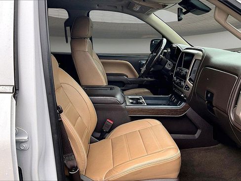 Used 2017 GMC Sierra 1500 Denali image 7