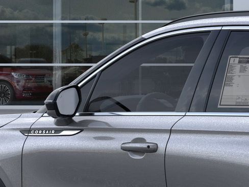 New 2026 Lincoln Corsair Premiere image 20