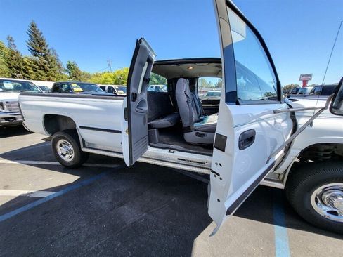 Used 1999 Dodge Ram 2500 Truck 4x4 Quad Cab image 9