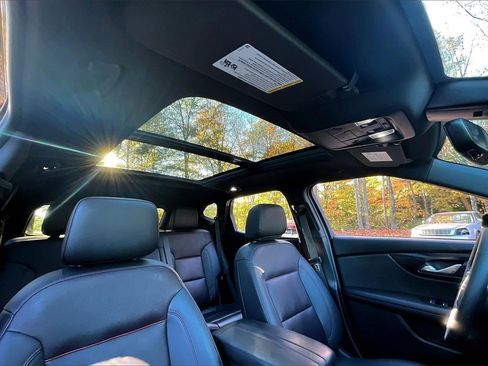 Certified 2022 Chevrolet Blazer RS w/ Enhanced Convenience Package image 24