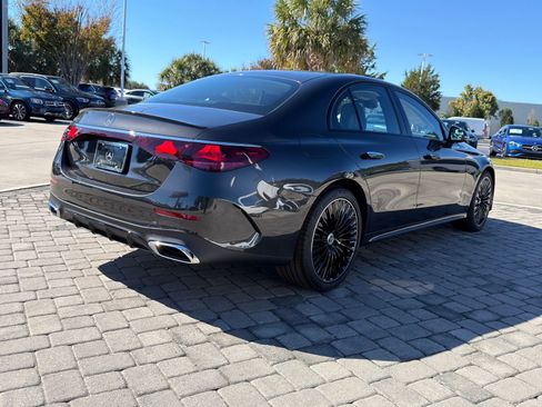 New 2026 Mercedes-Benz E 350 Sedan image 9