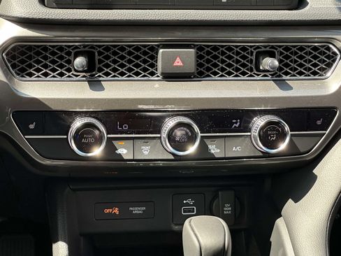 Certified 2025 Acura Integra FWD image 18
