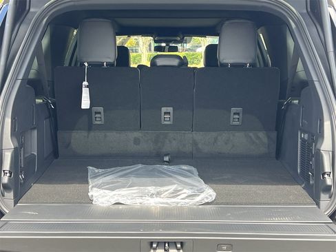 New 2025 Ford Expedition Max Platinum w/ Stealth Performance Package image 22