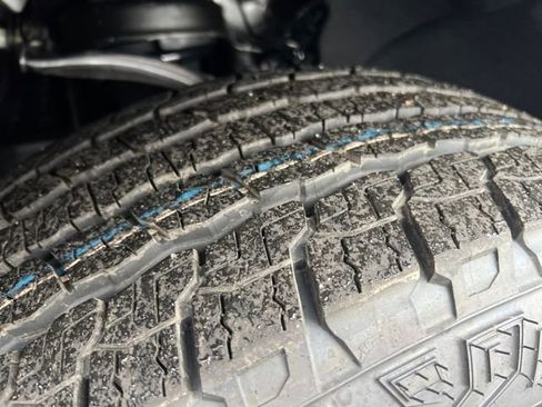 New 2026 GMC Yukon XL AT4 w/ AT4 Premium Package image 23