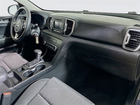 Used 2017 Kia Sportage LX image 26