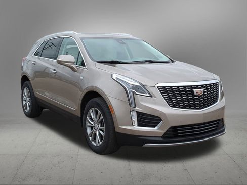 Certified 2023 Cadillac XT5 Premium Luxury image 5