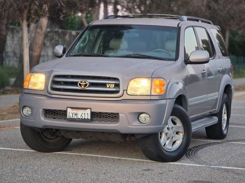 Used 2002 Toyota Sequoia Limited image 15