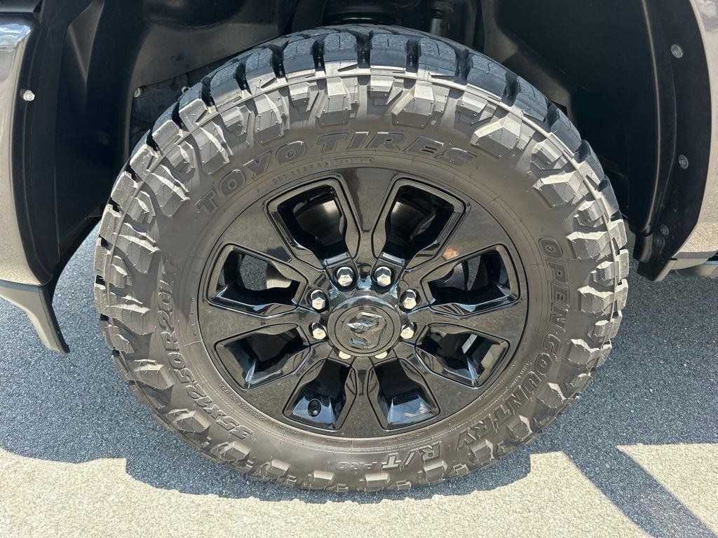 Used 2024 RAM 2500 Limited AWD/4WD image 11