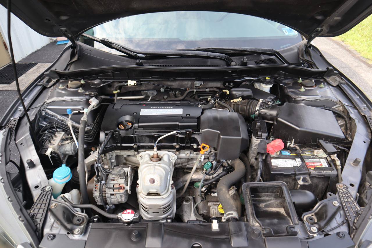 Used 2013 Honda Accord LX image 29