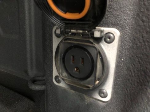 Used 2021 GMC Sierra 1500 AT4 image 12