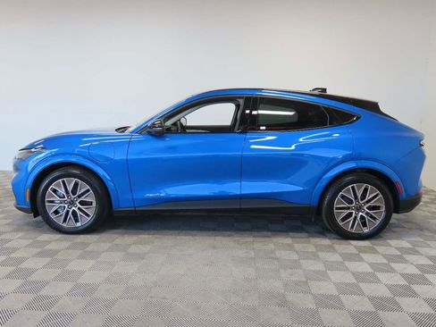 Used 2025 Ford Mustang Mach-E Premium AWD/4WD image 5