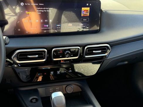 New 2026 Nissan Sentra SV image 19