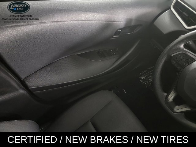 Used 2024 Toyota Corolla LE FWD image 30