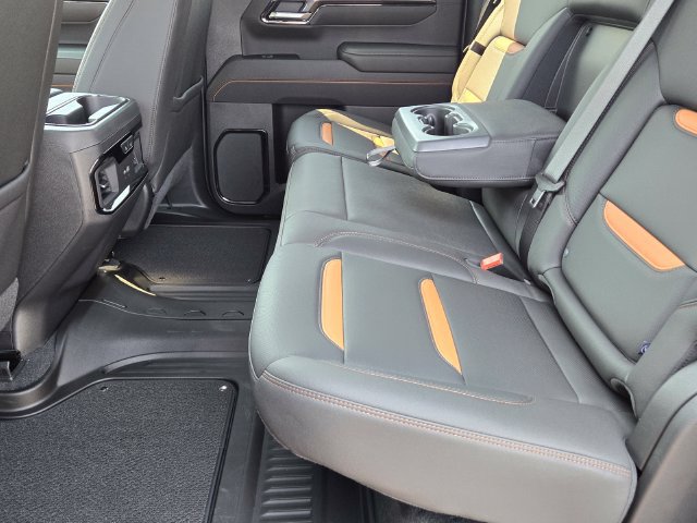 New 2026 GMC Sierra 1500 AT4 w/ AT4 Premium Package AWD/4WD image 7