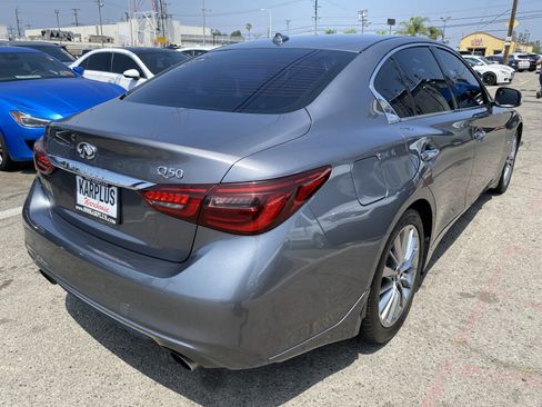 Used 2018 INFINITI Q50 Luxe w/ Cargo Package (L95) image 8