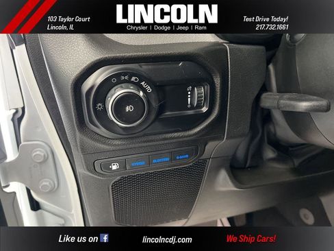 Used 2024 Jeep Wrangler Sport S image 15