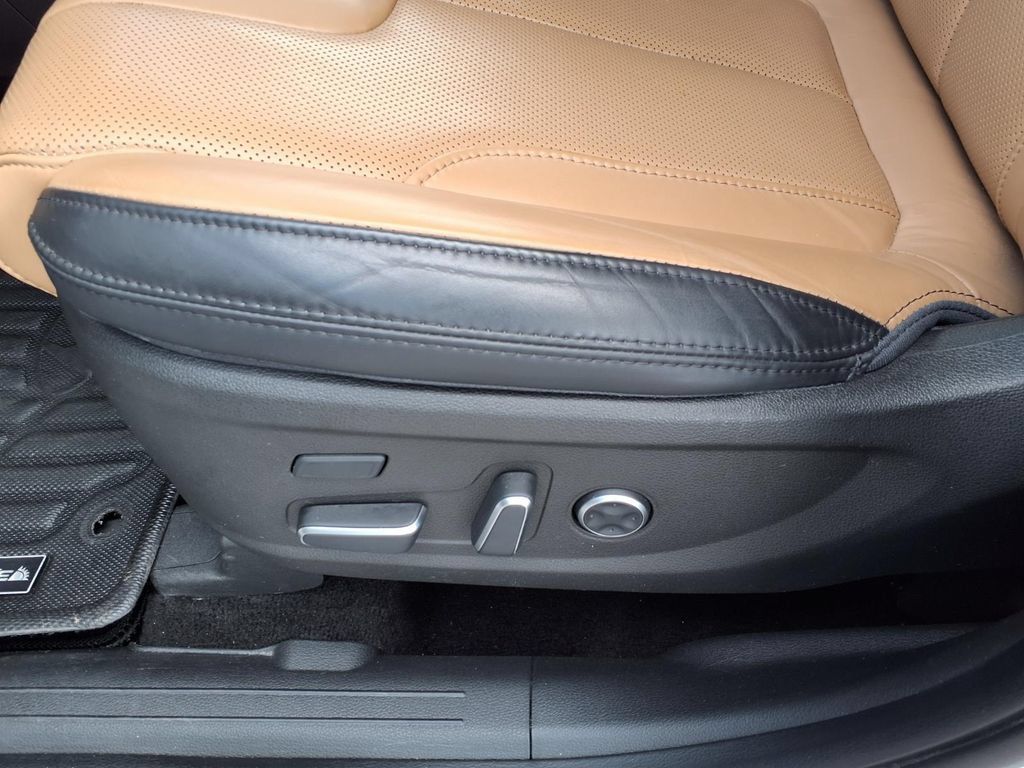 Used 2023 Hyundai Santa Fe Calligraphy AWD/4WD image 24