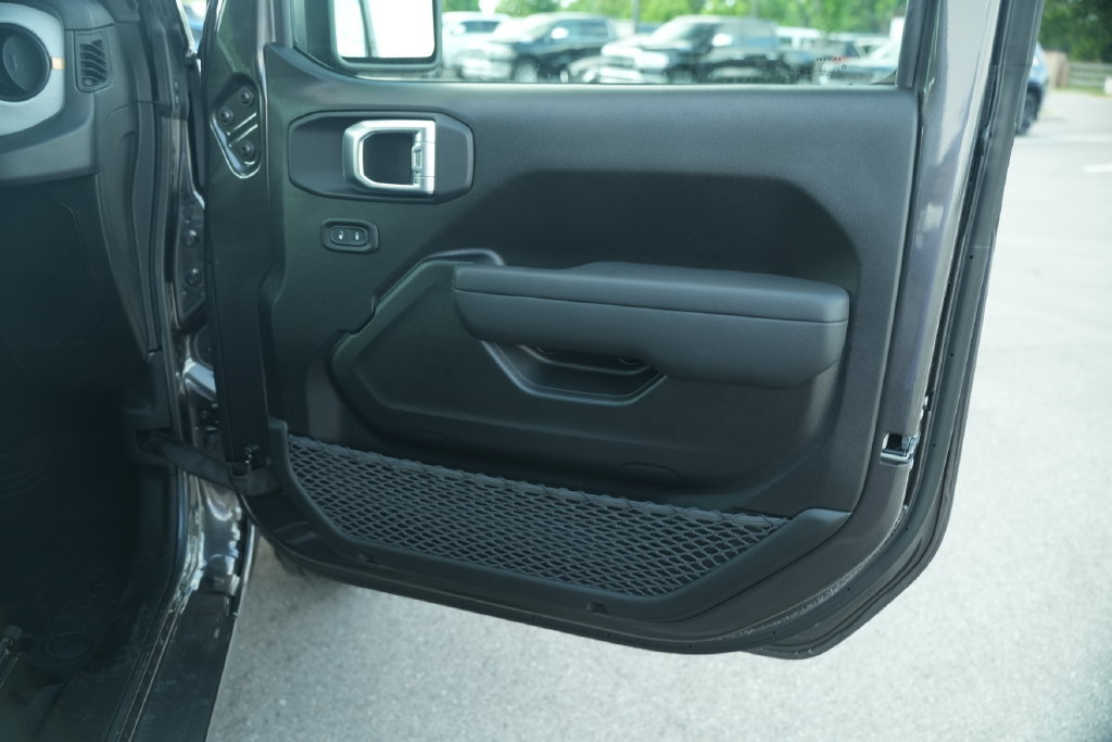 New 2026 Jeep Gladiator Sport AWD/4WD image 18